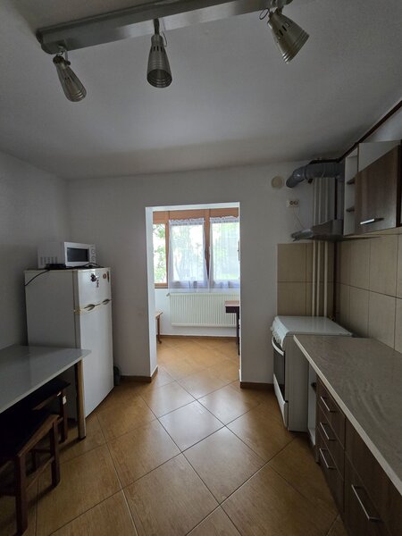 Crangasi, inchirere apartament 2 camere la 7 minute pana la metrou Crangasi