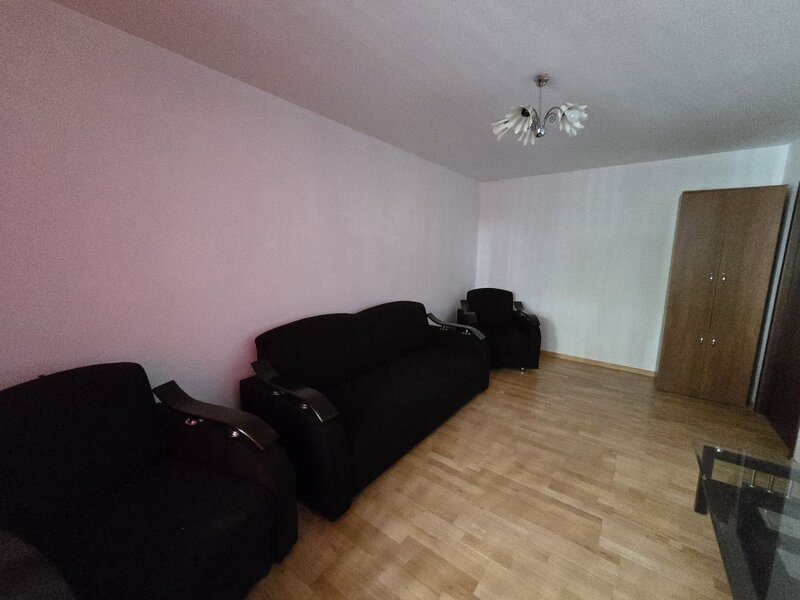 Crangasi, inchirere apartament 2 camere la 7 minute pana la metrou Crangasi